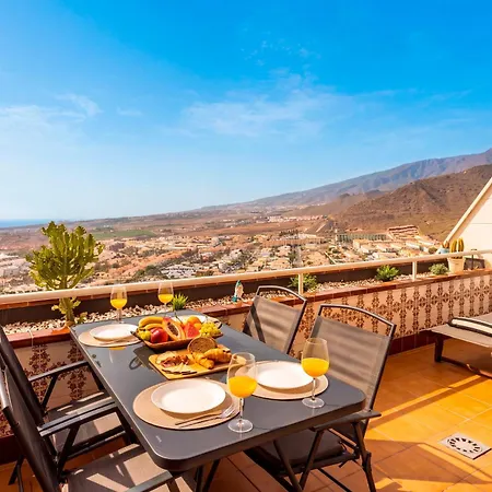 Apartamento Con Piscina Climatizada Y Vistas