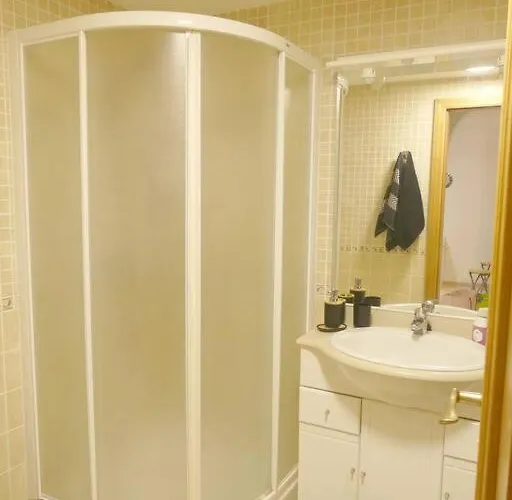 Con Piscina Climatizada Y Vistas Апартаменты *